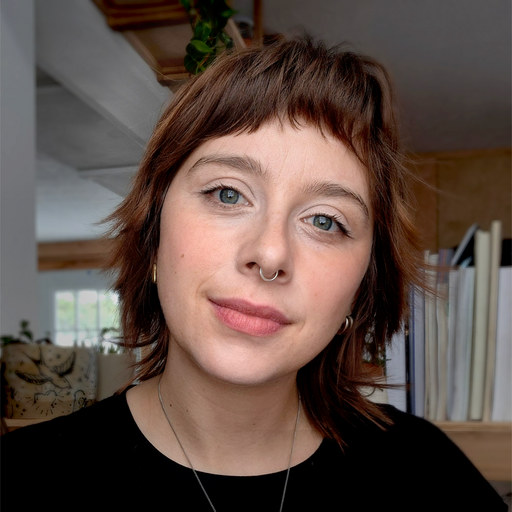Headshot of Paula